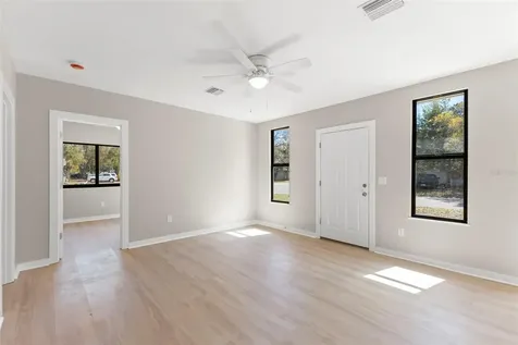 3901 45th Avenue N St Petersburg FL 33714