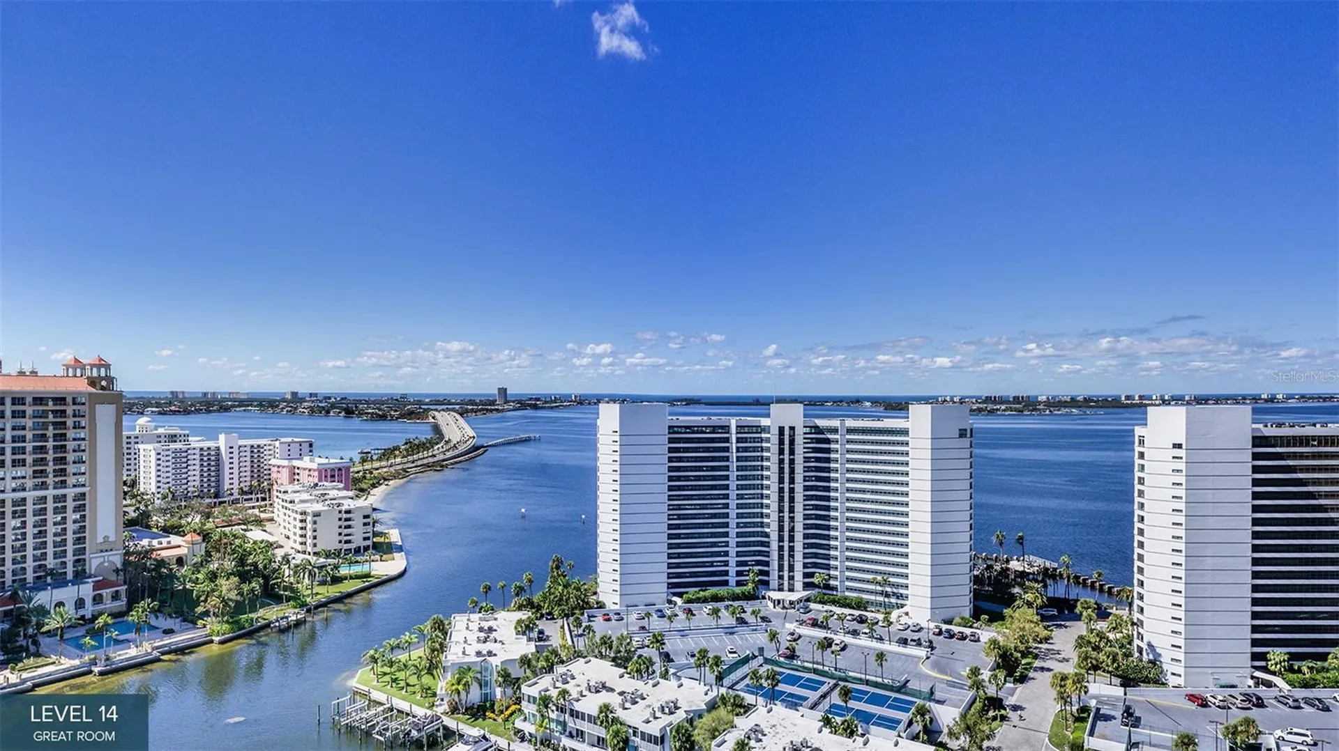 555 Quay Cmns Sarasota FL 34236