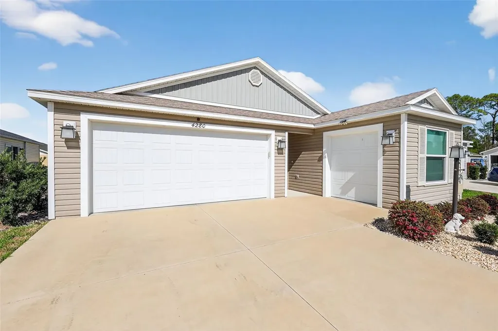 4280 Gale Lane The Villages FL 32163