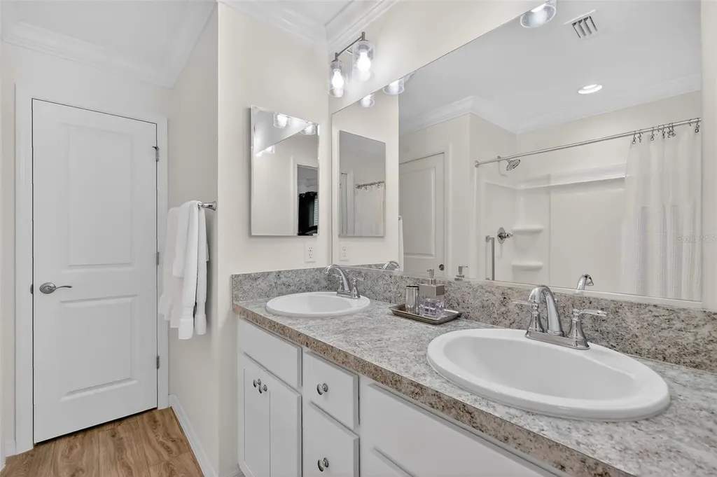 4280 Gale Lane The Villages FL 32163