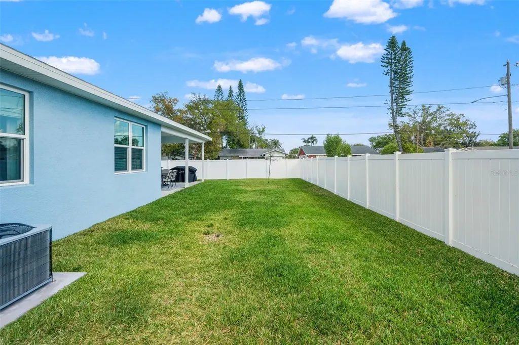 5210 94th Avenue N Pinellas Park FL 33782