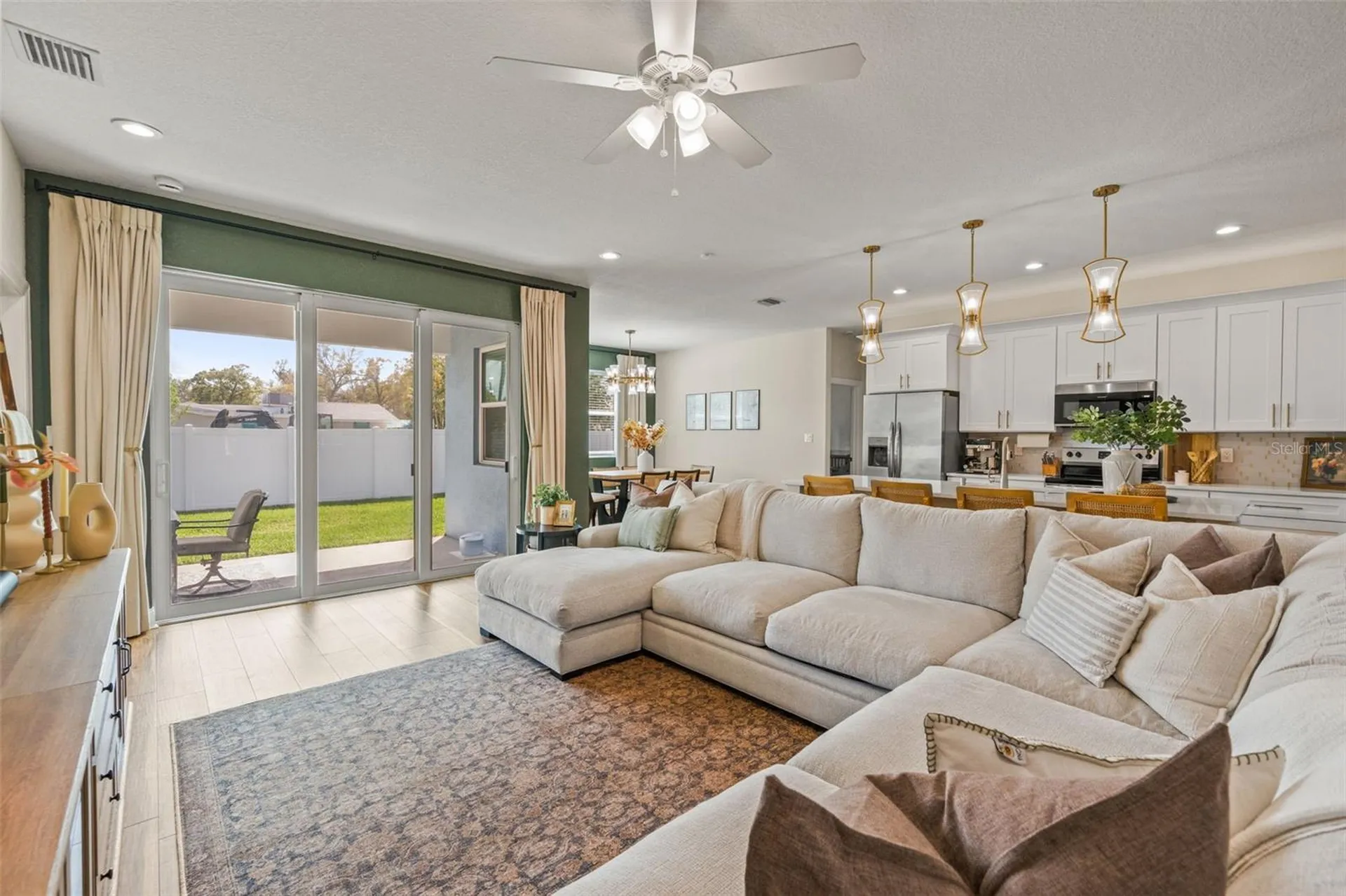 5210 94th Avenue N Pinellas Park FL 33782