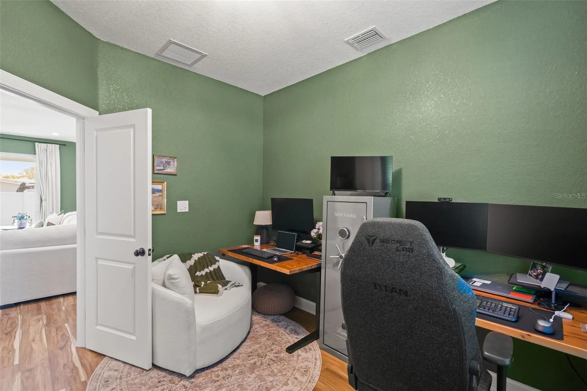 5210 94th Avenue N Pinellas Park FL 33782