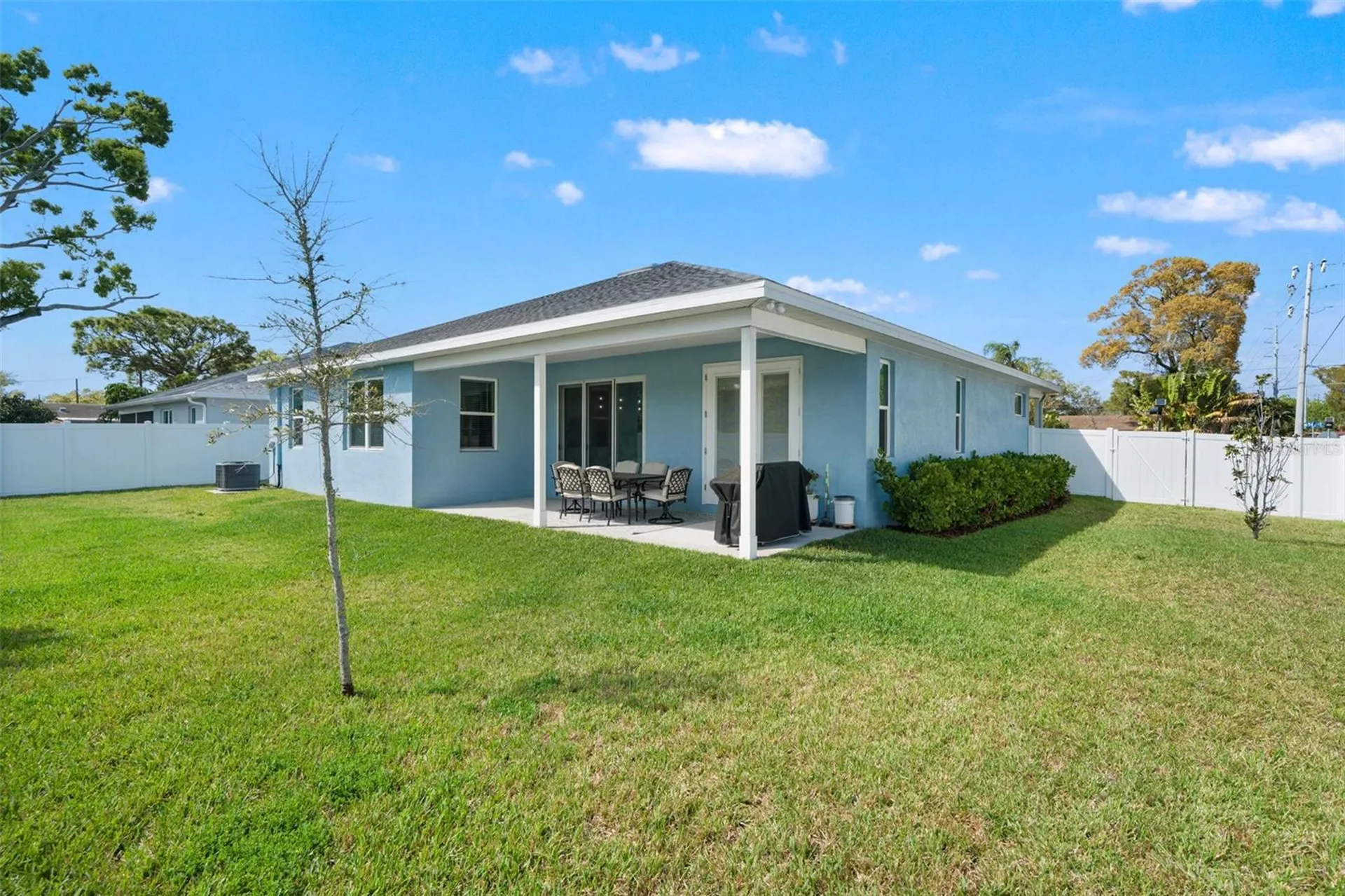 5210 94th Avenue N Pinellas Park FL 33782