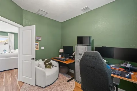 5210 94th Avenue N Pinellas Park FL 33782