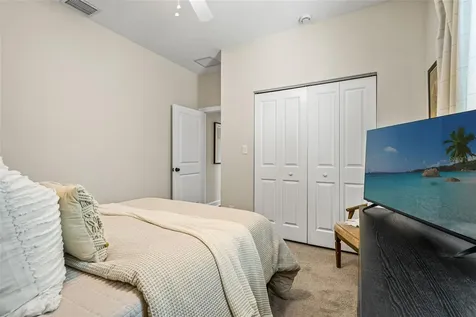 5210 94th Avenue N Pinellas Park FL 33782