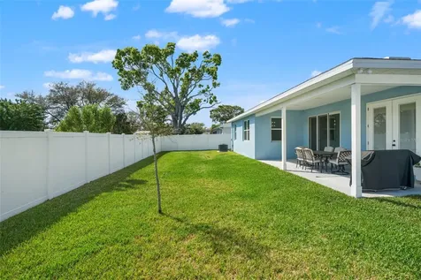5210 94th Avenue N Pinellas Park FL 33782