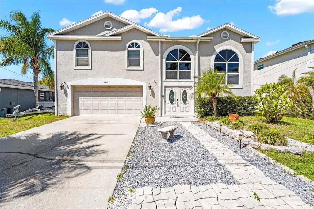 8601 Old Post Road Port Richey FL 34668