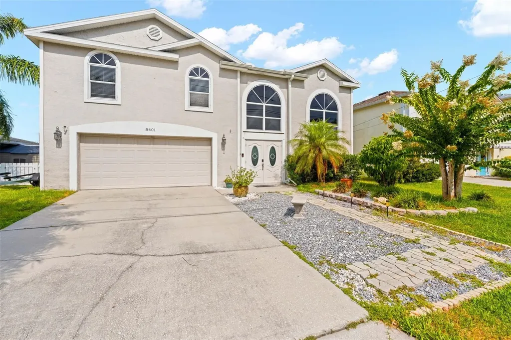 8601 Old Post Road Port Richey FL 34668