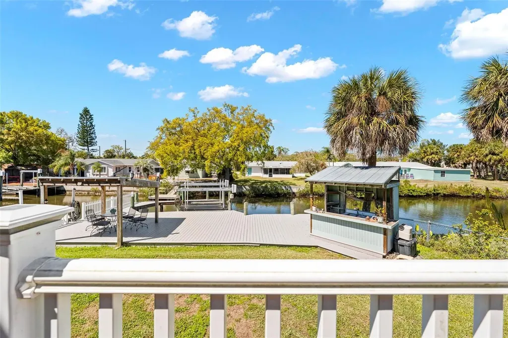 8601 Old Post Road Port Richey FL 34668