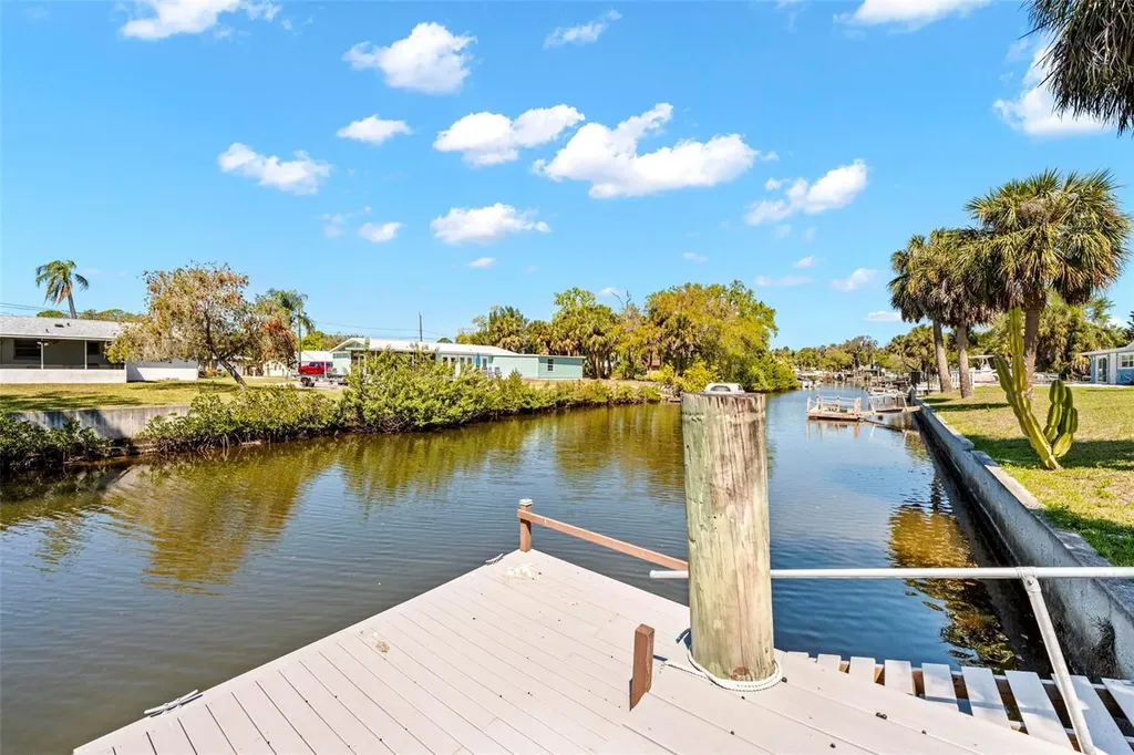 8601 Old Post Road Port Richey FL 34668