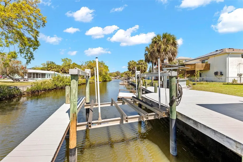 8601 Old Post Road Port Richey FL 34668