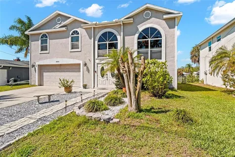 8601 Old Post Road Port Richey FL 34668