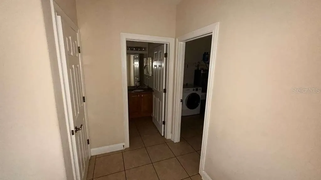 7181 Regina Way Orlando FL 32819