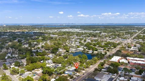 737 62nd Avenue N St Petersburg FL 33702