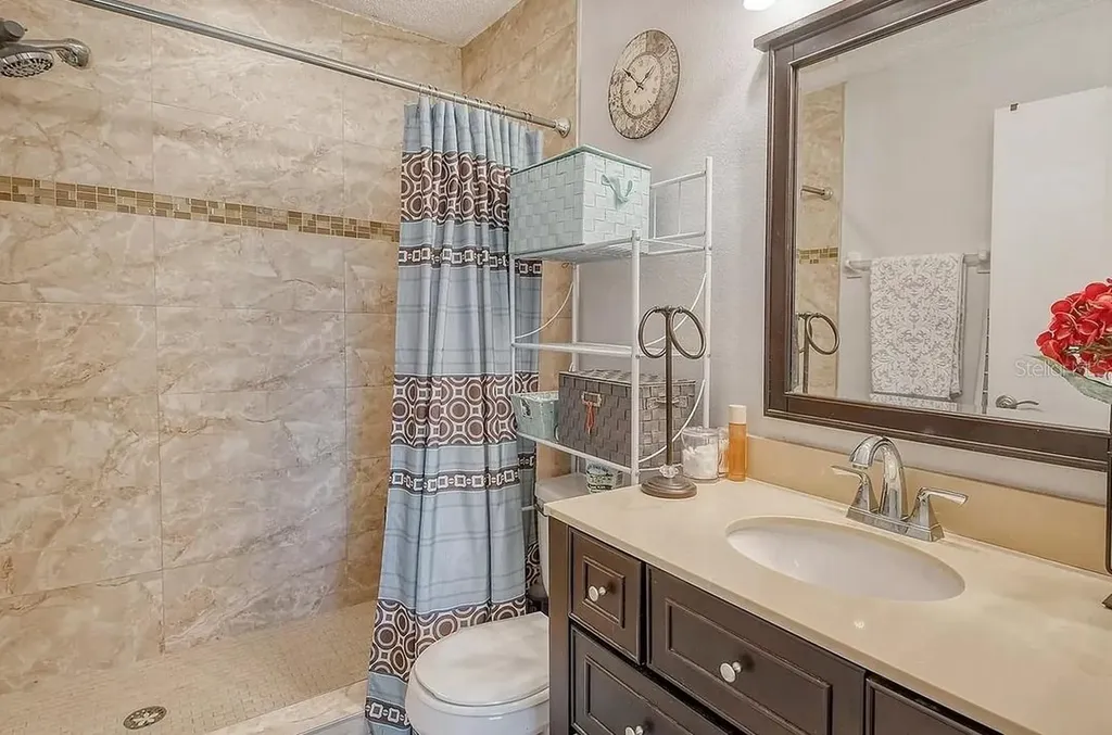 5450 Longwood Run Boulevard Sarasota FL 34243