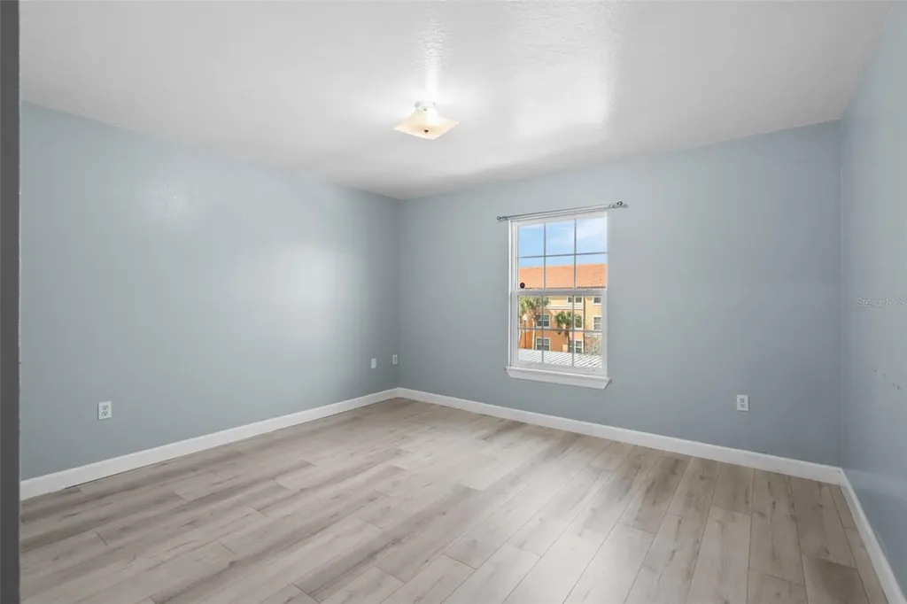 5459 Vineland Road Orlando FL 32811