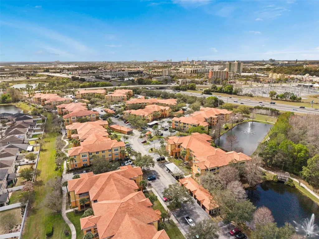 5459 Vineland Road Orlando FL 32811