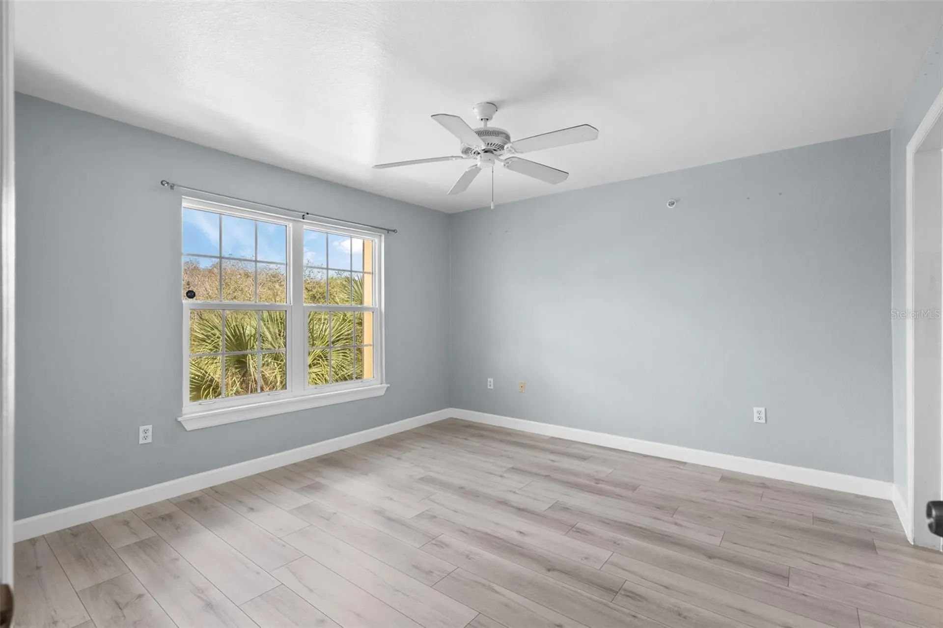 5459 Vineland Road Orlando FL 32811