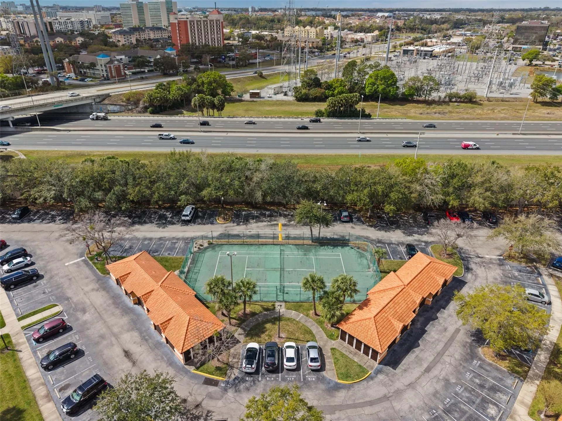 5459 Vineland Road Orlando FL 32811