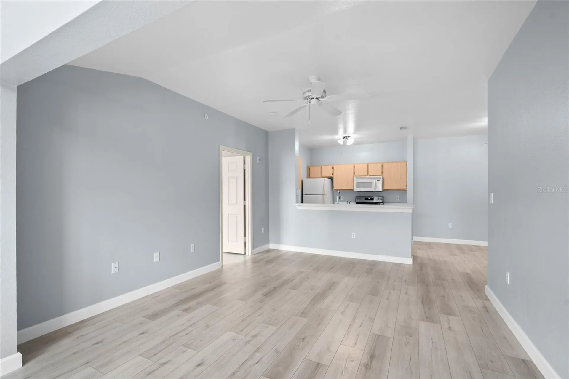 5459 Vineland Road Orlando FL 32811