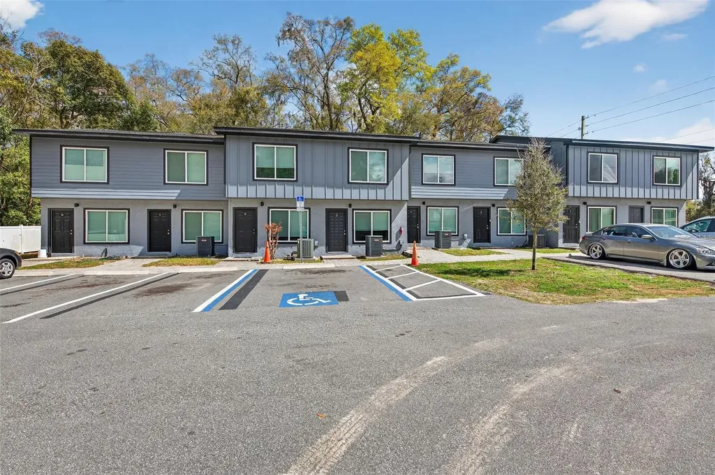 3041 SW 20th Street Ocala FL 34474