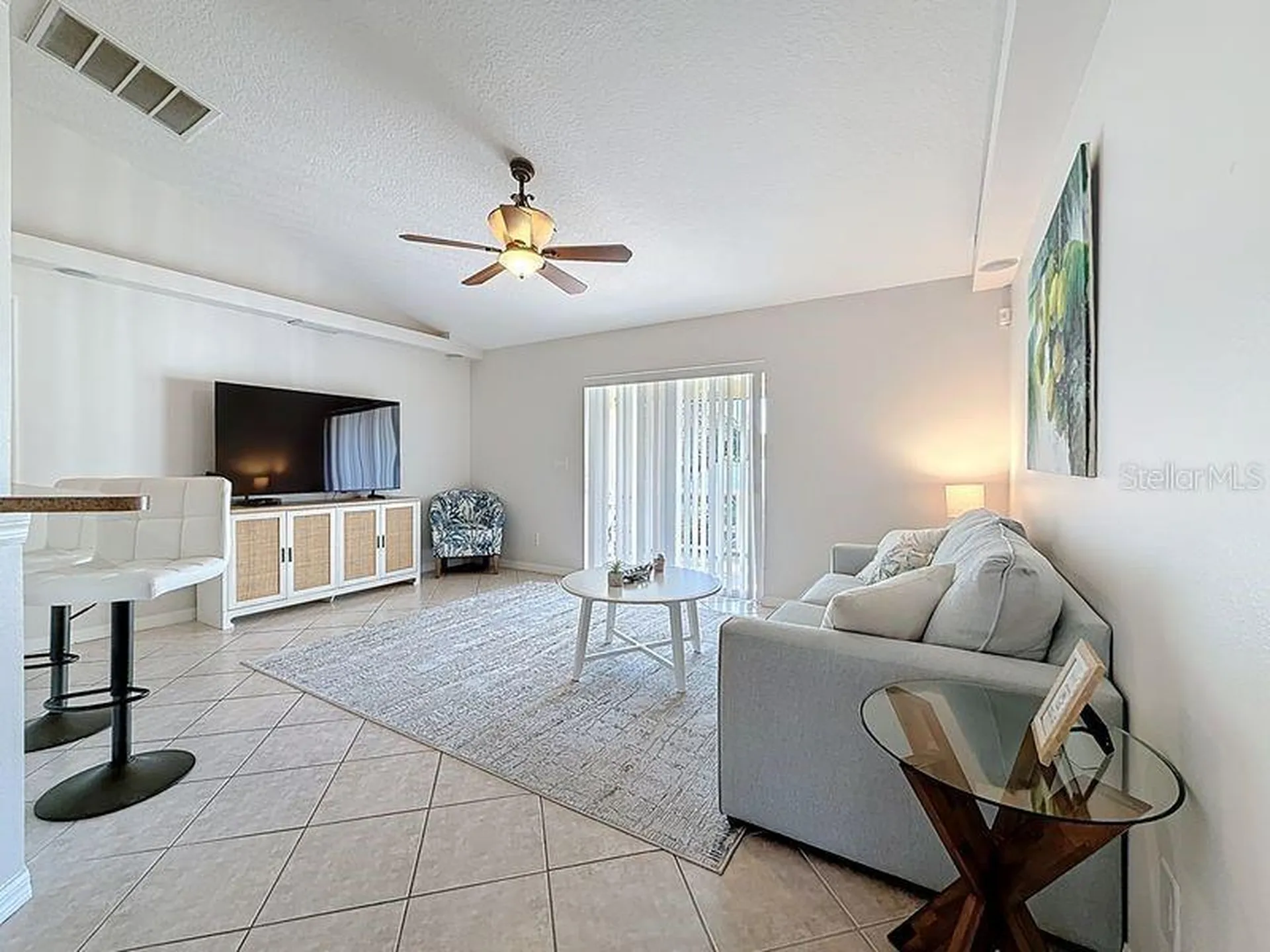 2402 Dryer Avenue Largo FL 33770