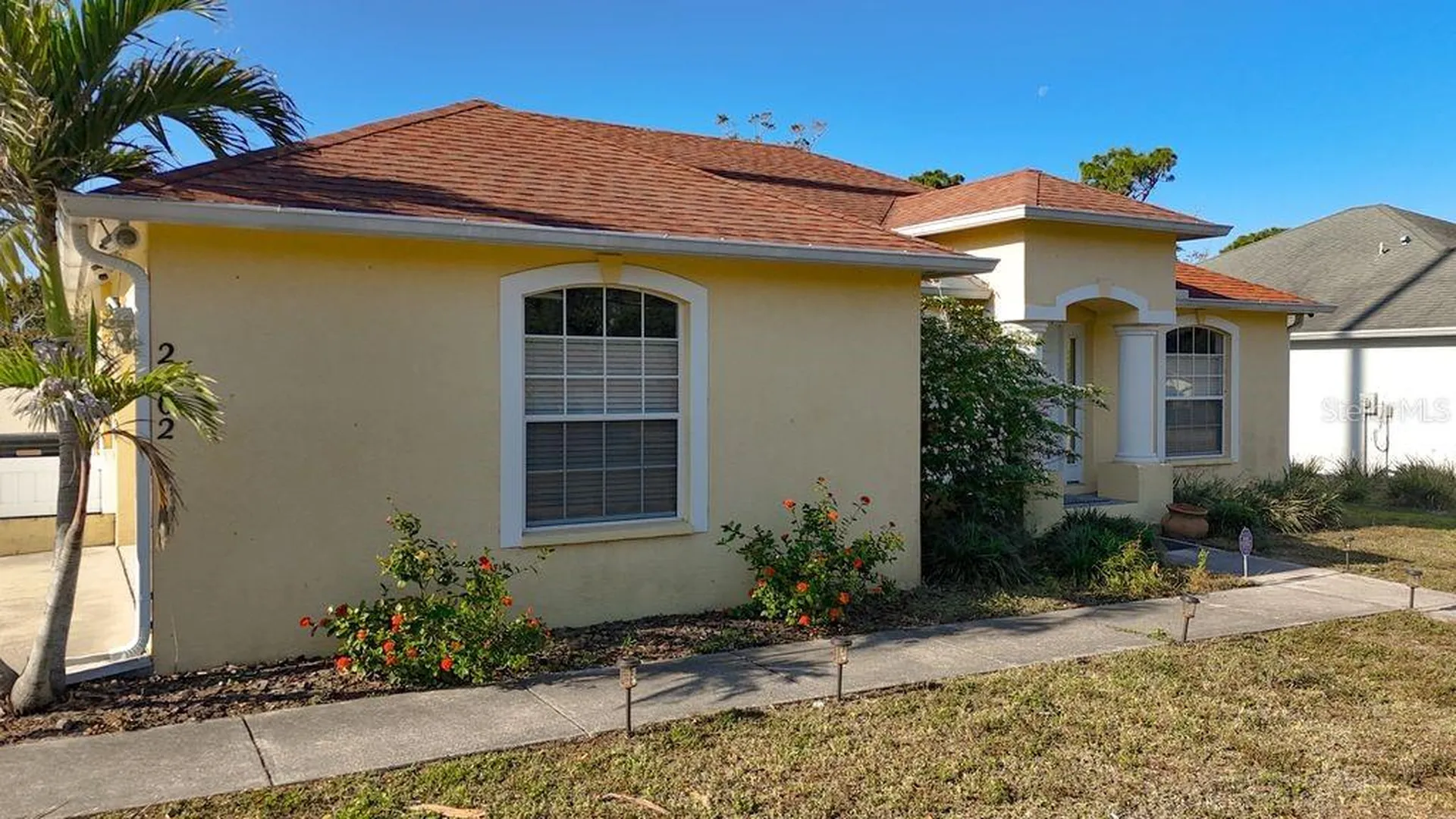 2402 Dryer Avenue Largo FL 33770