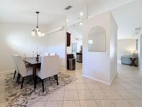 2402 Dryer Avenue Largo FL 33770