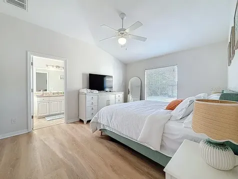 2402 Dryer Avenue Largo FL 33770