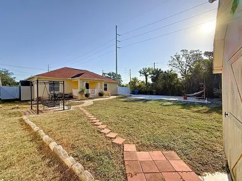 2402 Dryer Avenue Largo FL 33770