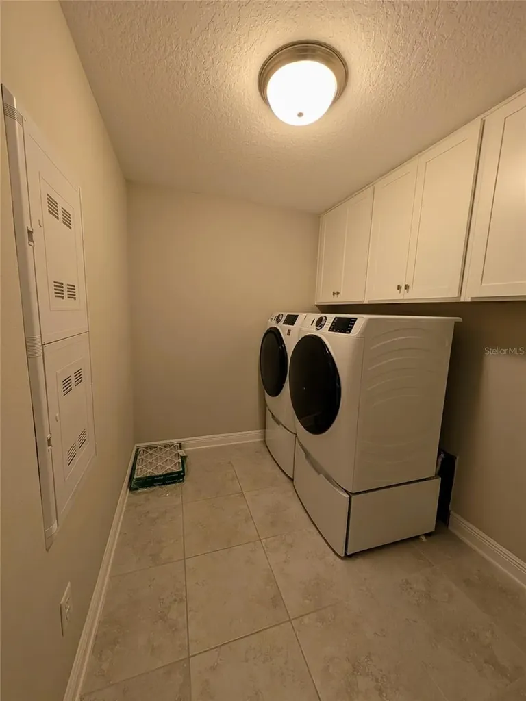 7545 Pool Compass Loop Wesley Chapel FL 33545