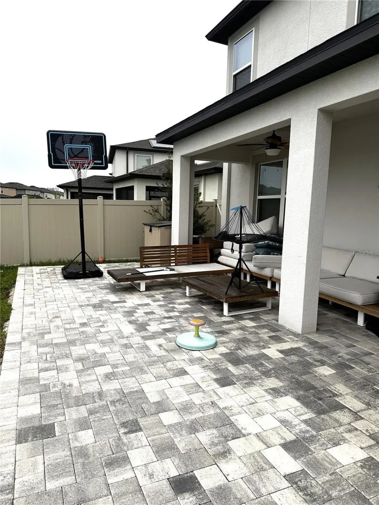 7545 Pool Compass Loop Wesley Chapel FL 33545