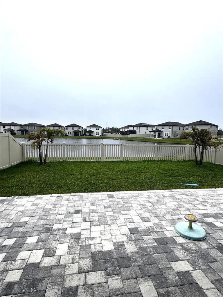 7545 Pool Compass Loop Wesley Chapel FL 33545