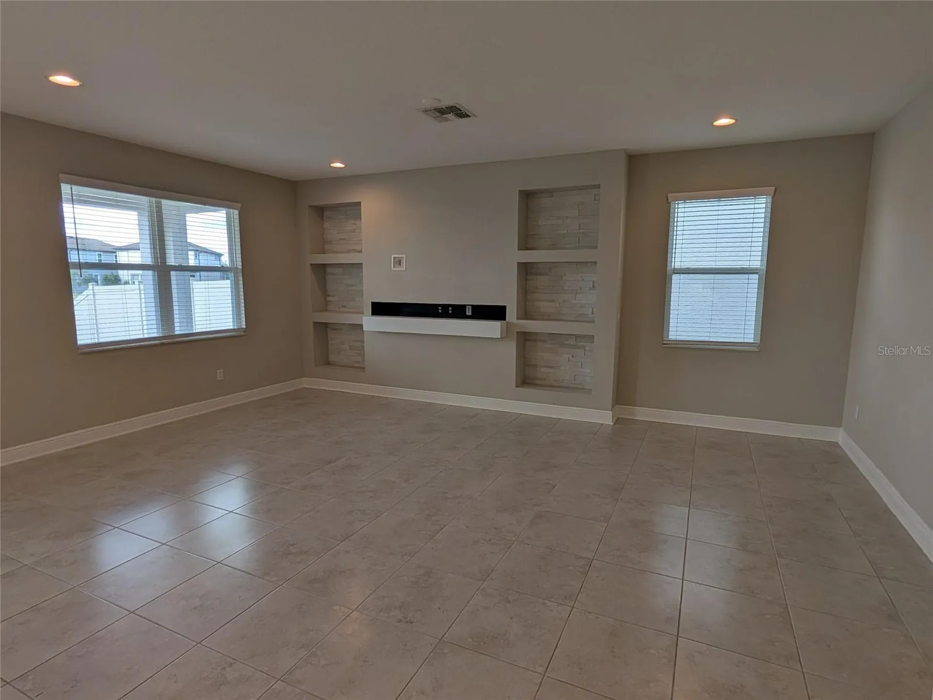 7545 Pool Compass Loop Wesley Chapel FL 33545