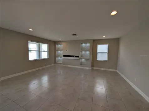 7545 Pool Compass Loop Wesley Chapel FL 33545