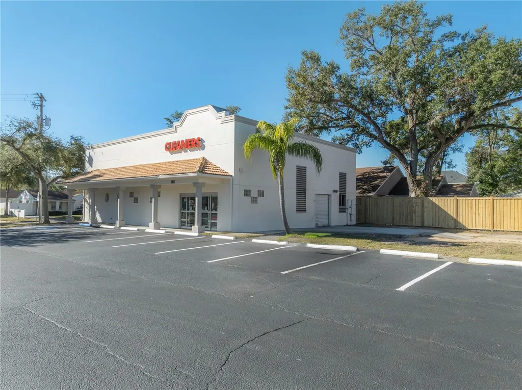 3918 N Boulevard Tampa FL 33603