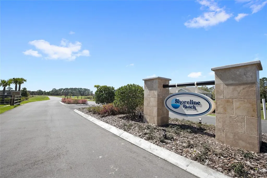 20280 Shoreline Ranch Lane Umatilla FL 32784