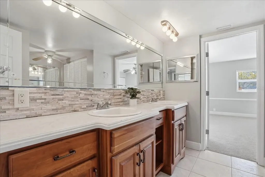 1847 Shore Drive S South Pasadena FL 33707