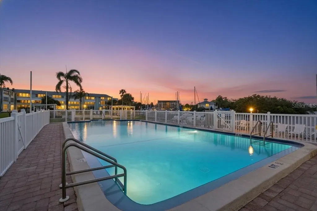 1847 Shore Drive S South Pasadena FL 33707