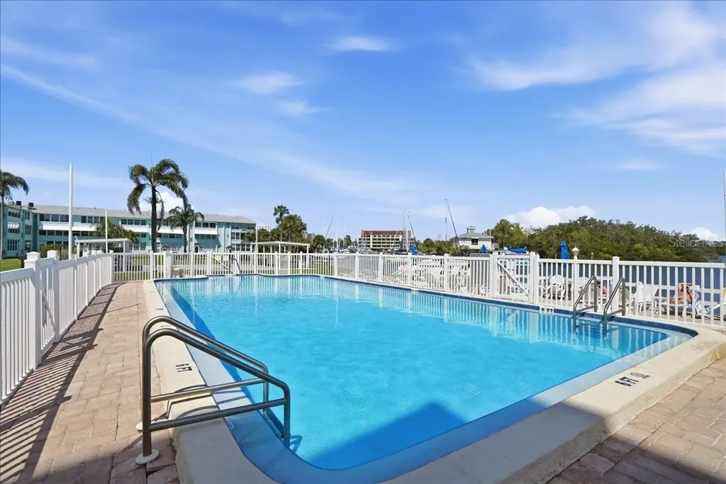 1847 Shore Drive S South Pasadena FL 33707