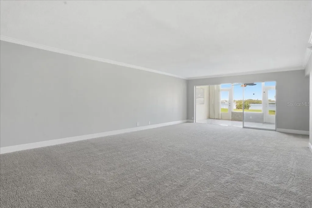 1847 Shore Drive S South Pasadena FL 33707