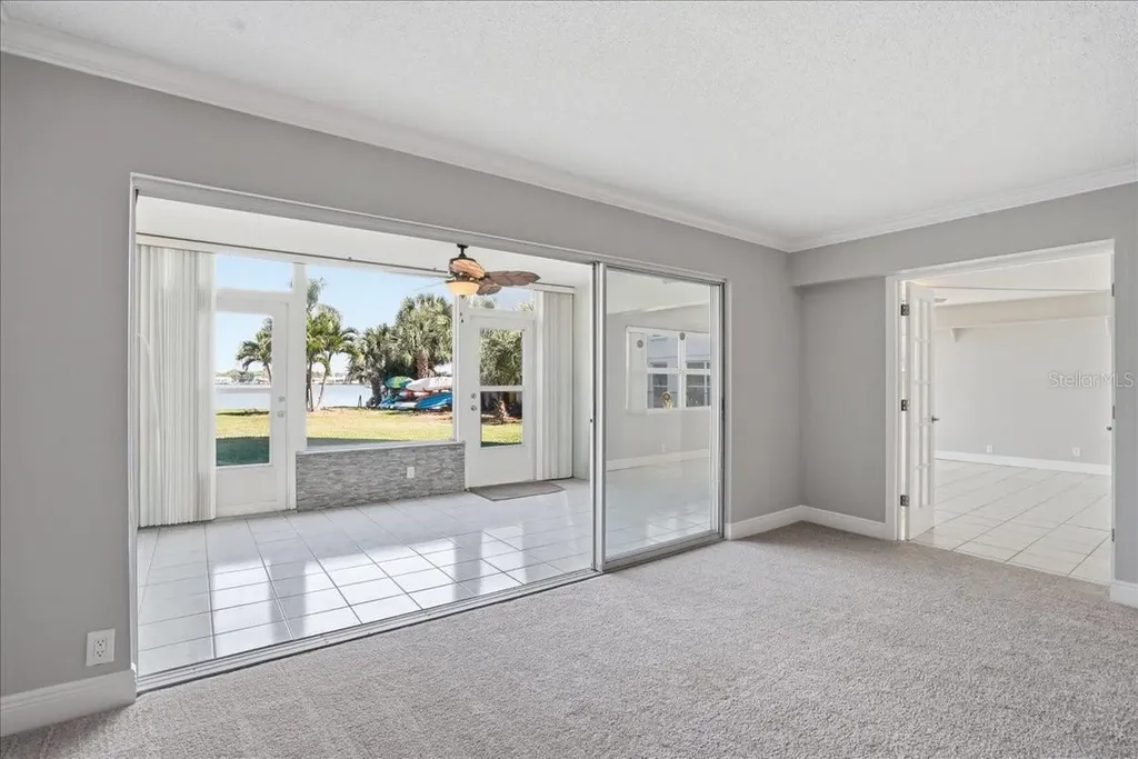 1847 Shore Drive S South Pasadena FL 33707