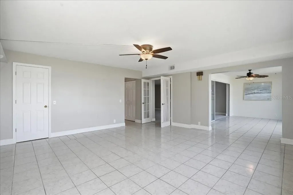 1847 Shore Drive S South Pasadena FL 33707