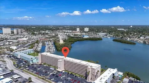 1847 Shore Drive S South Pasadena FL 33707
