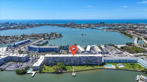 1847 Shore Drive S South Pasadena FL 33707