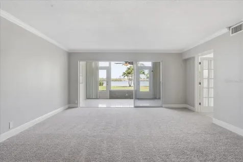 1847 Shore Drive S South Pasadena FL 33707