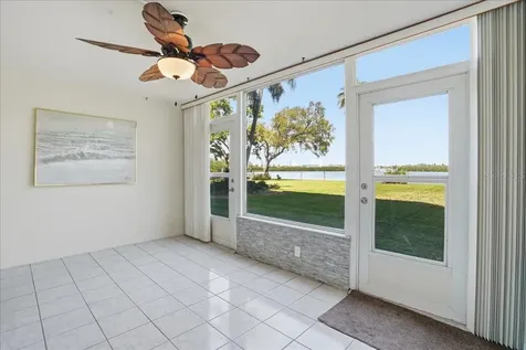 1847 Shore Drive S South Pasadena FL 33707