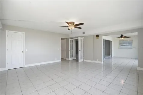 1847 Shore Drive S South Pasadena FL 33707
