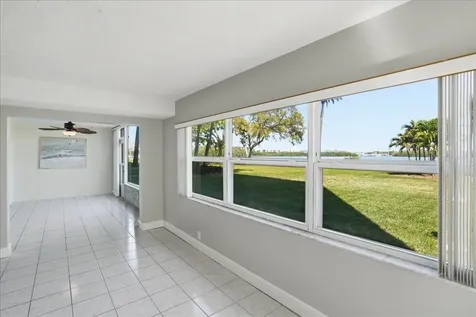 1847 Shore Drive S South Pasadena FL 33707